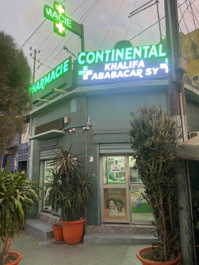 Pharmacie Continentale Khalifa Ababacar Sy